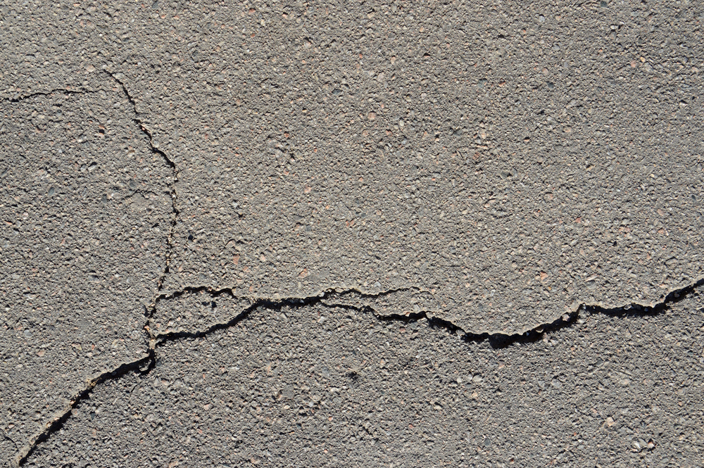 Caulking Concrete Cracks