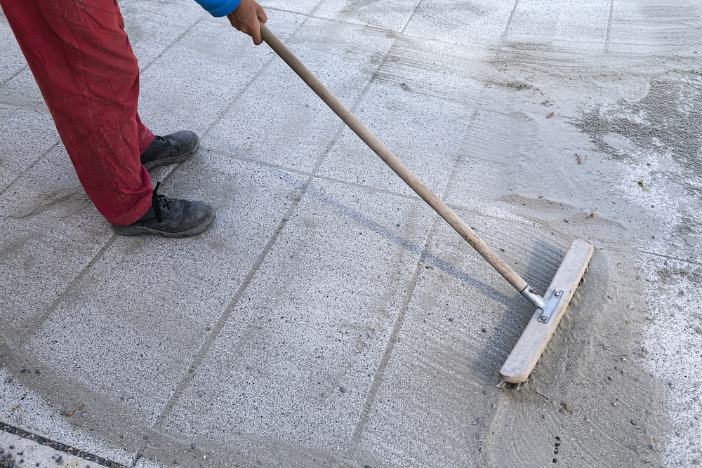 How does concrete jacking work?