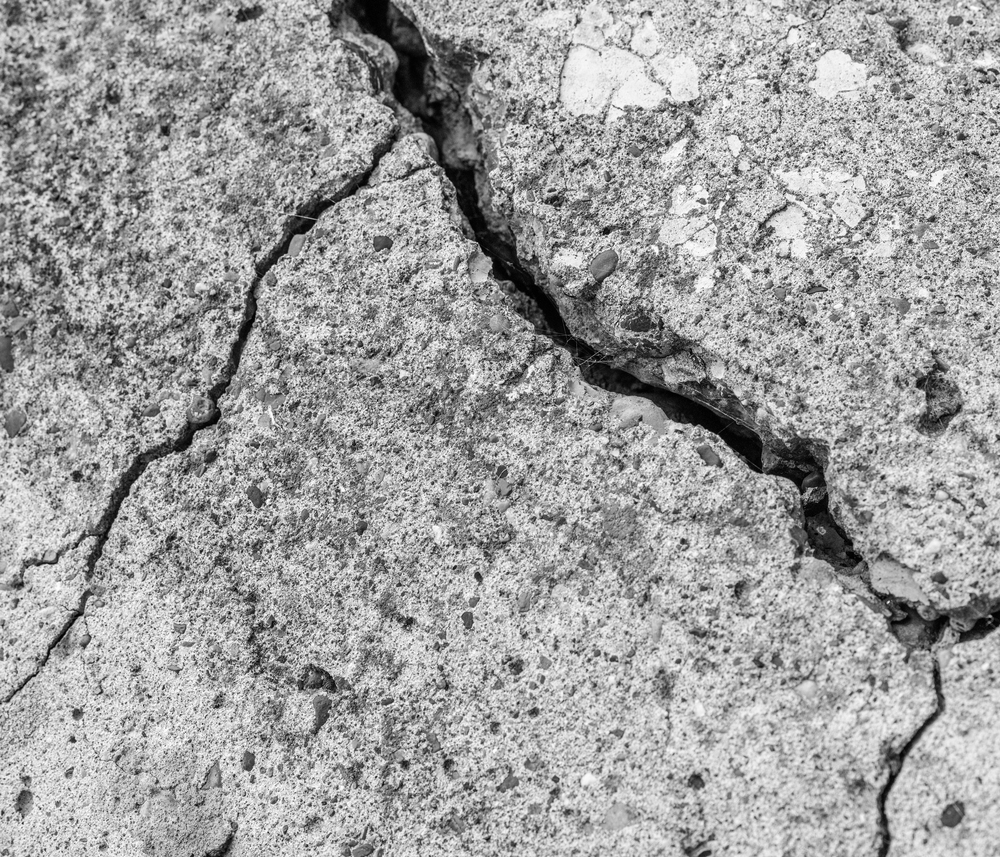 What is the cheapest way to repair cracked concrete?