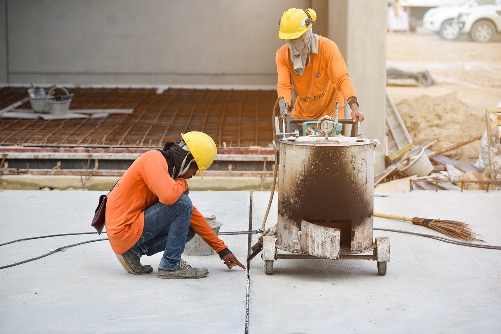 Concrete Expansion Joint Repair & Replacement, Sidewalk Caulking, Slab  Expansion Joint, Driveway Seam Filler/Sealer